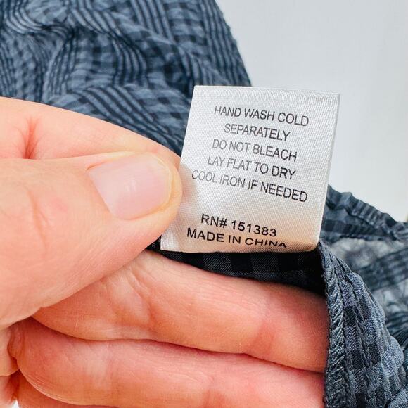 Current Air Black Check Flutter Sleeve Blouse Size XS Lightweight Boho Chic - Picture 4 of 7